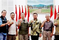 Kabupaten Sumedang, Jawa Barat, akan menjadi lokasi Kontes Ayam Pelung Nasional bertajuk “Mamajar Kasih” pada Minggu, 21 Desember 2025.