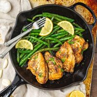 lemon garlic chicken skillet