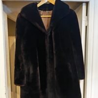Chaquetón de visón. Talla 40/42 (M)