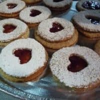 Linzer Cookies