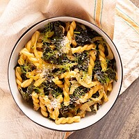 one-pot kale fennel pasta