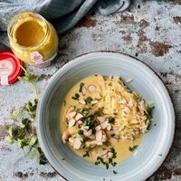 Kippendijen in mosterdroomsaus