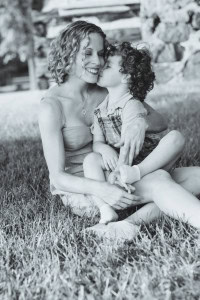 Elizabeth with her kiddo