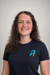 Portret van Lotte Allegaert, sportkinesitherapeute bij ProAktiv. in Haacht