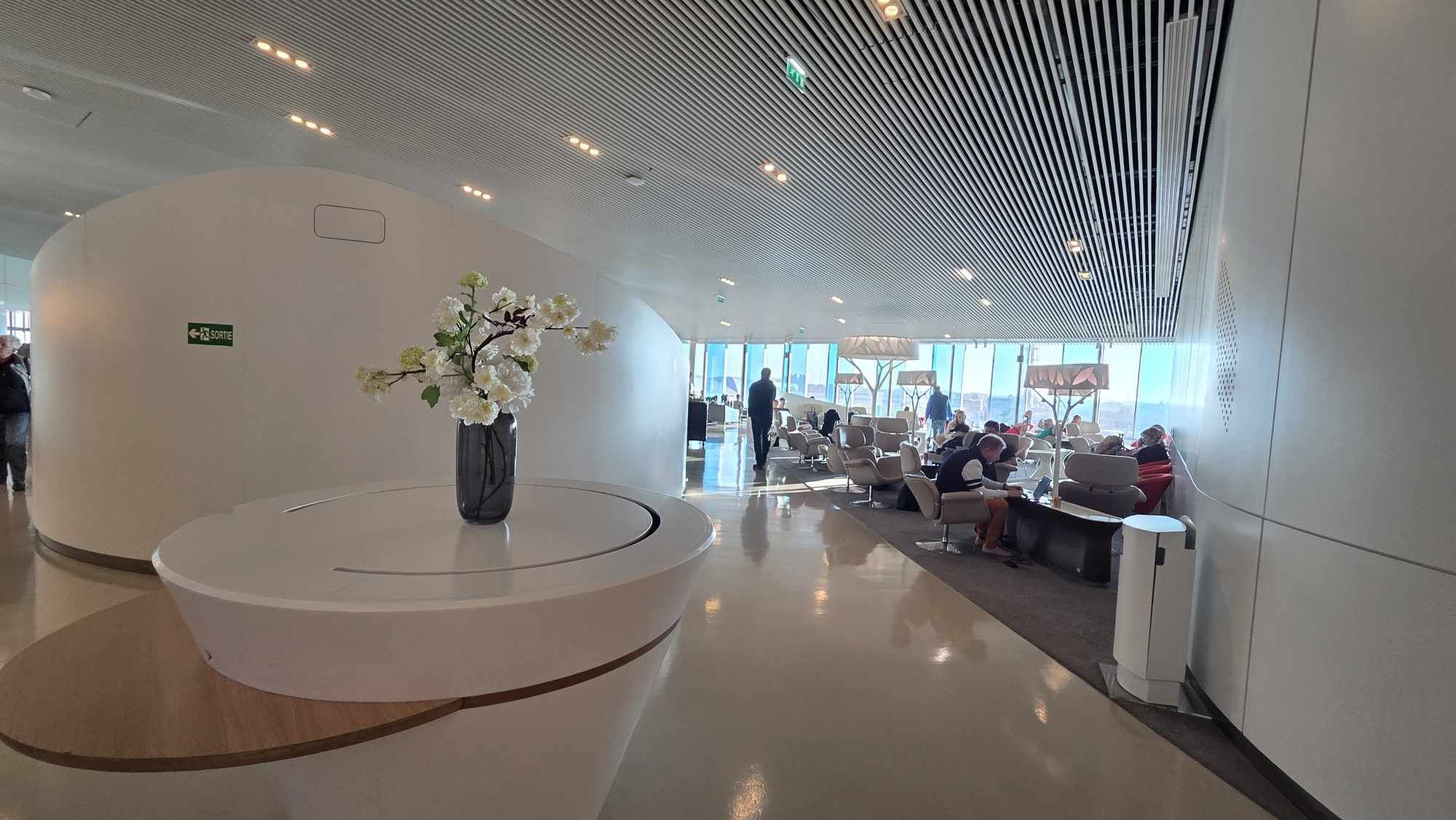 Air France Lounge Paris CDG - Review - Bewertung