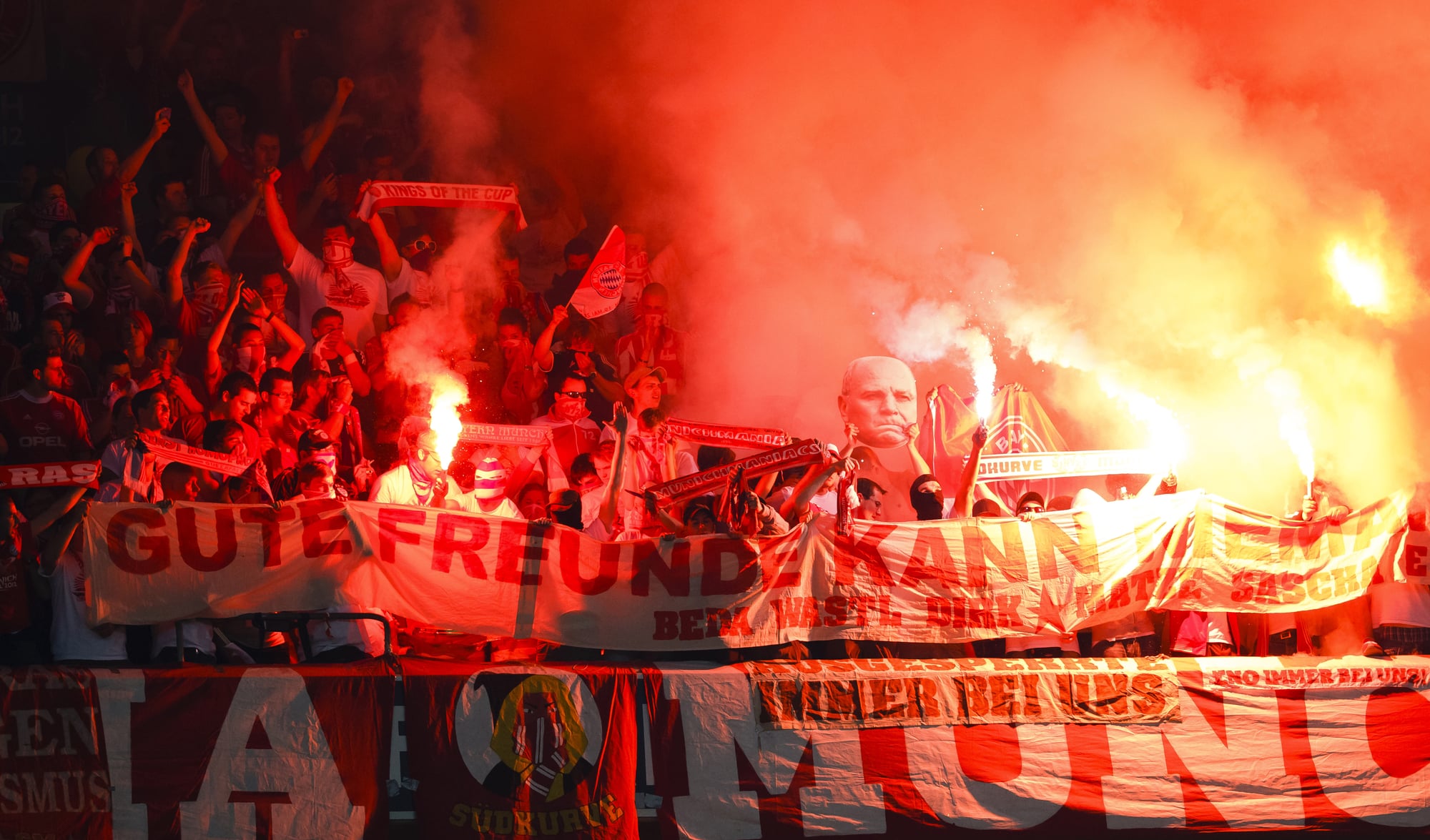 Barcelona 2 Bayern Munich 8