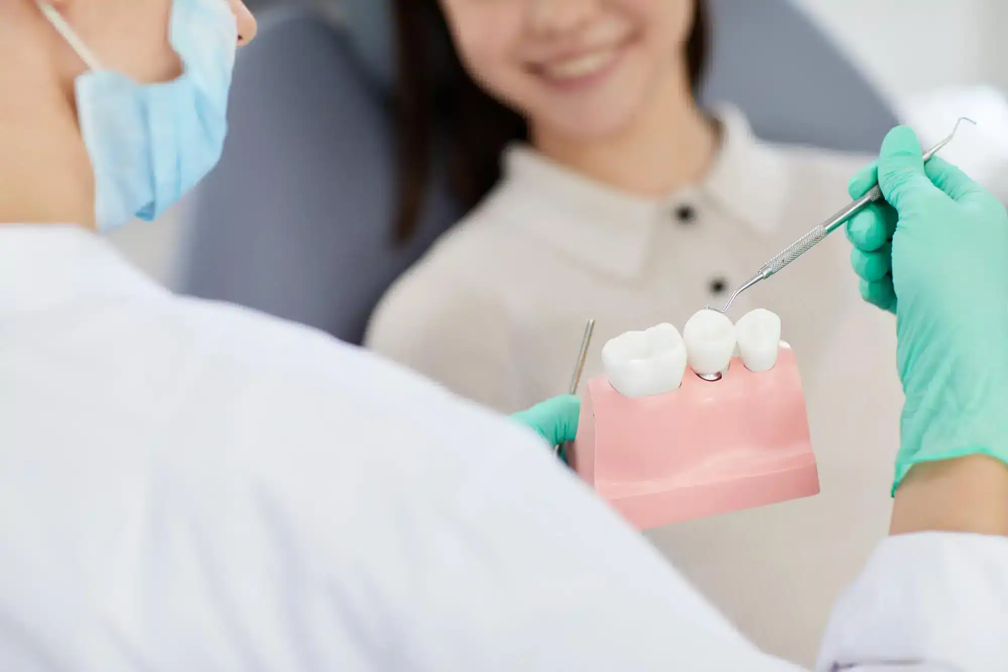 discussing-dental-crowns-in-riverview-mi