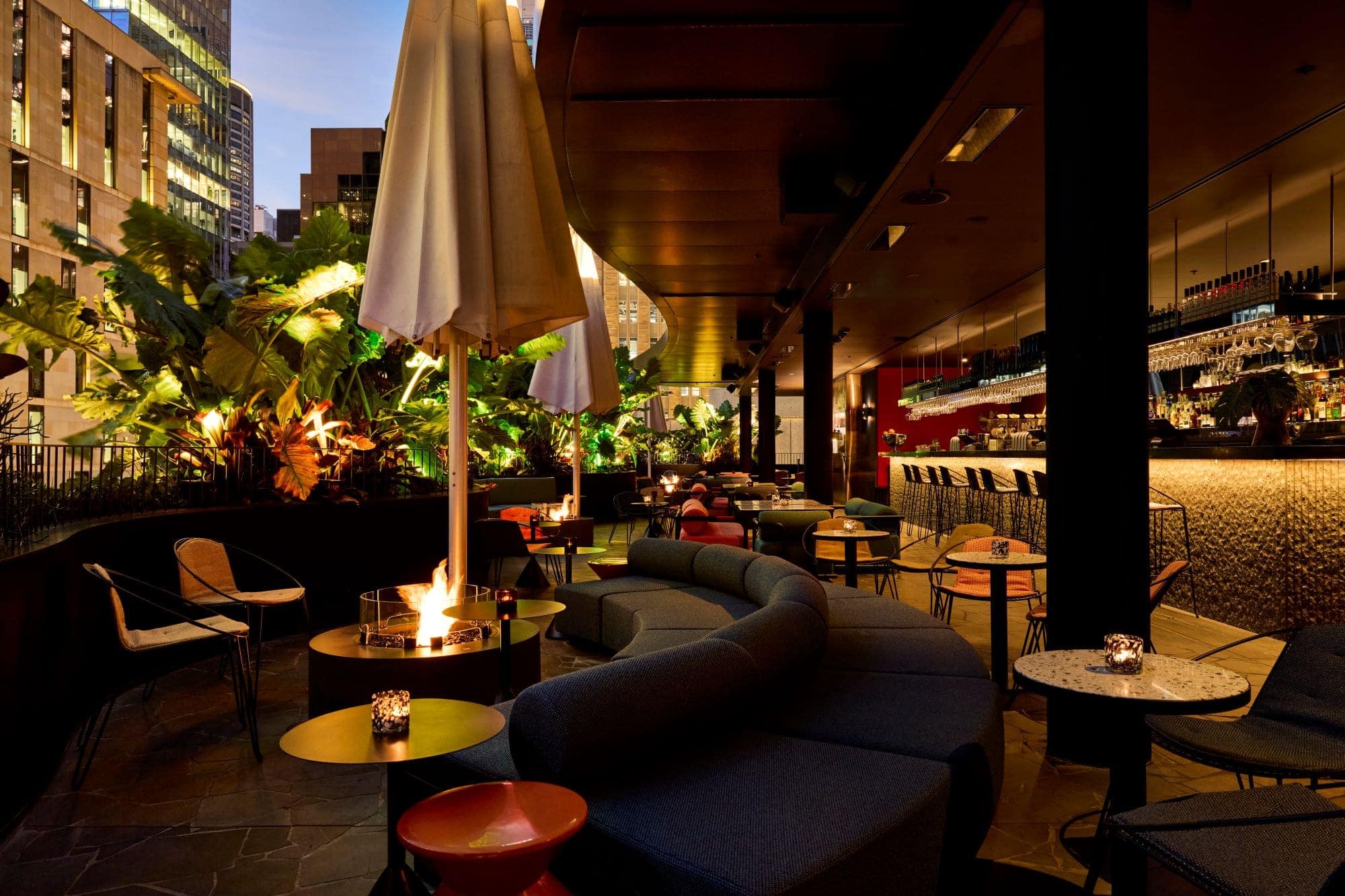 Panorama_Bar_390 (2) - Lara Jones