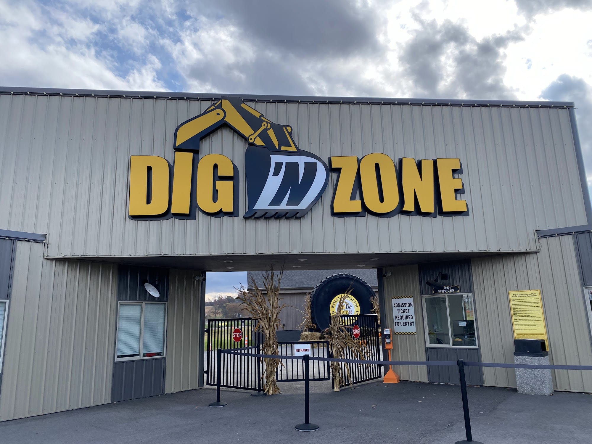 Dig’n Zone Theme Park Sevierville