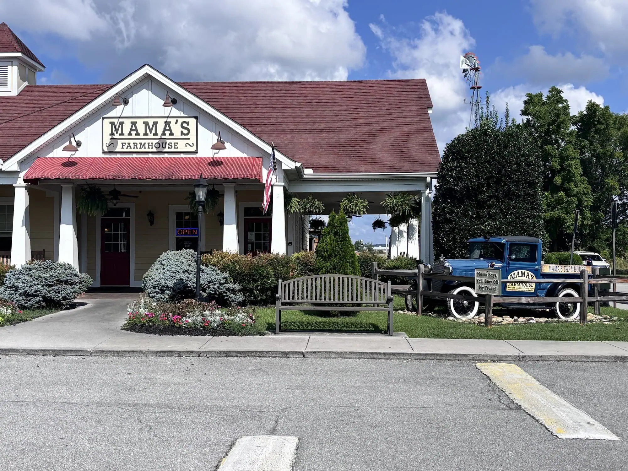 Mama's Farmhouse