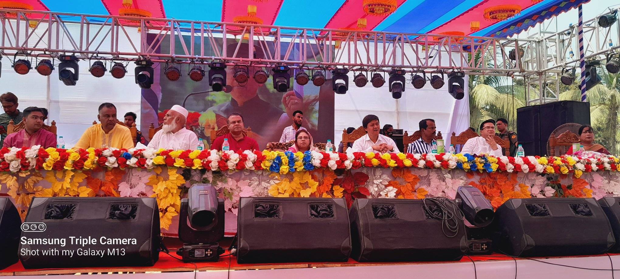 কালীগঞ্জ সরকারী শ্রমিক কলেজের নবীন বরণ অনুষ্ঠিত