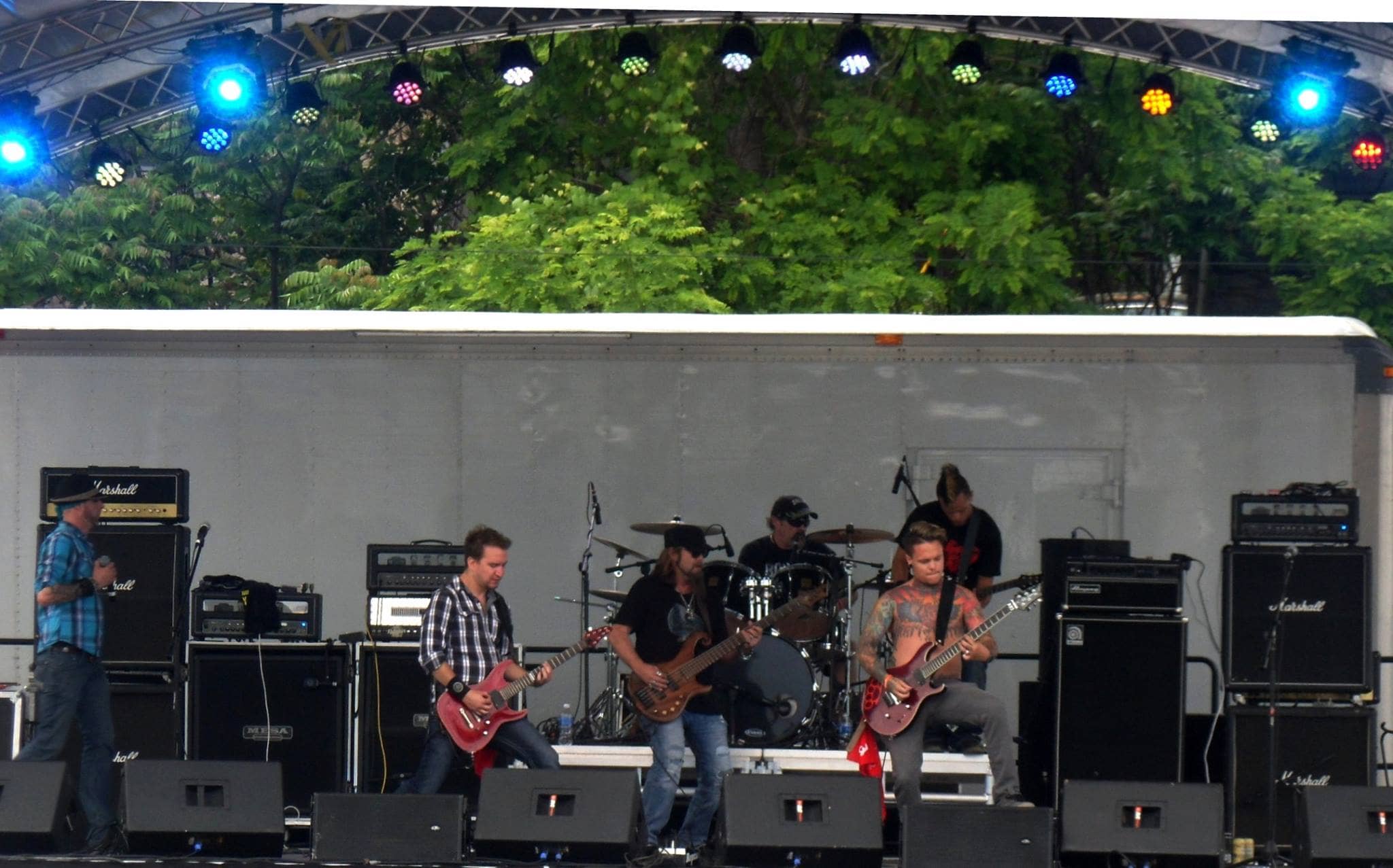 Pulse performs on their second day at Laconia Fest, in New Hampshire, Featuring Vocalist Sean Yeaney, Guitar Players James Brennaman, Jiggy Judy, Steven Tyler Carrell, Michael Hayes on Bass, and Eric Fox on Drums