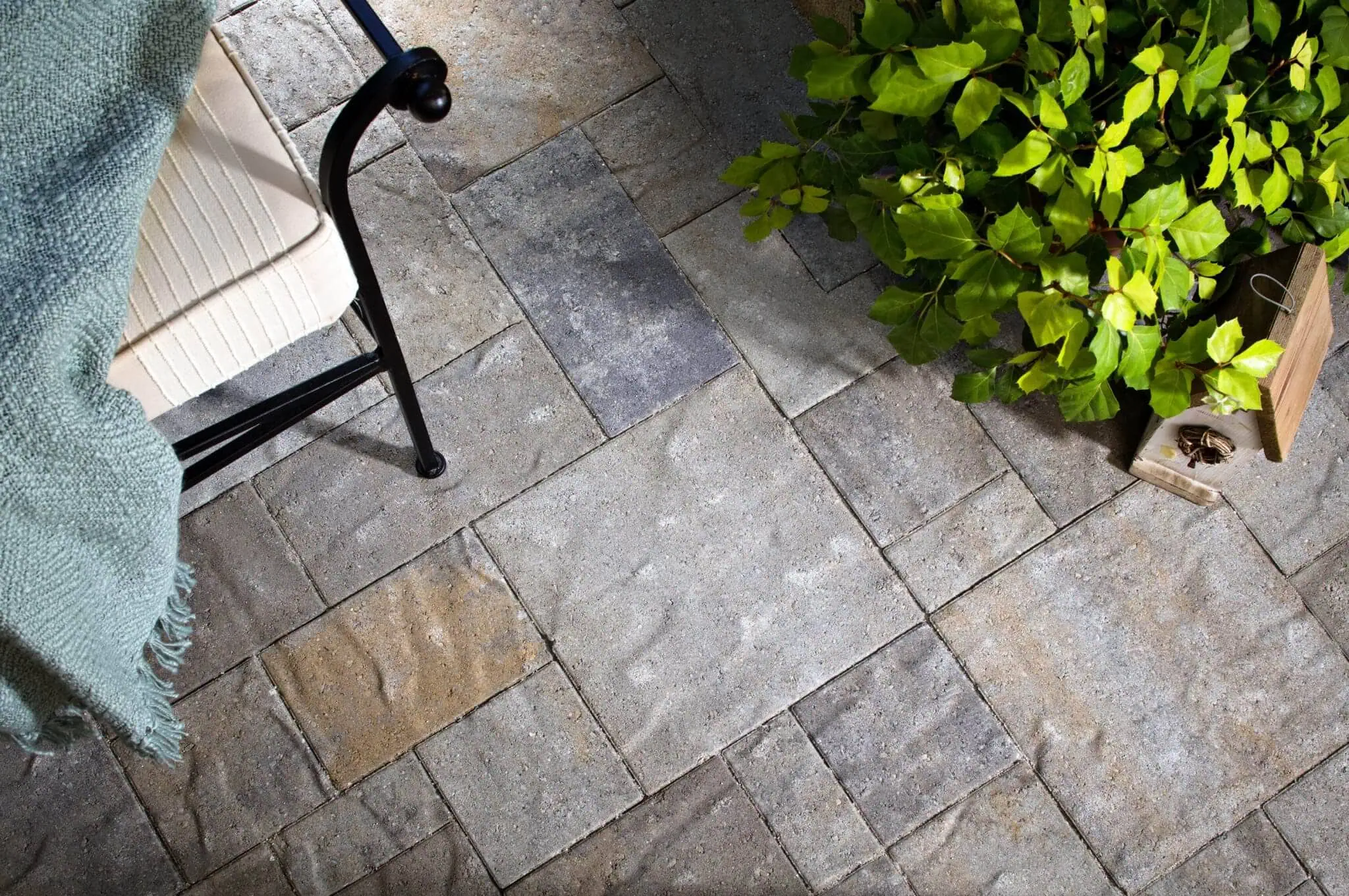 STONE TOUCH STAMPED CONCRETE PATIO IDEAS