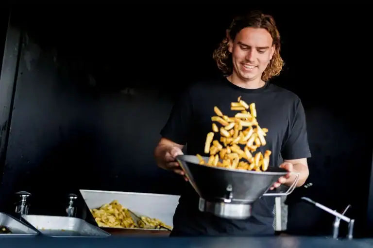 Verse friet bakken