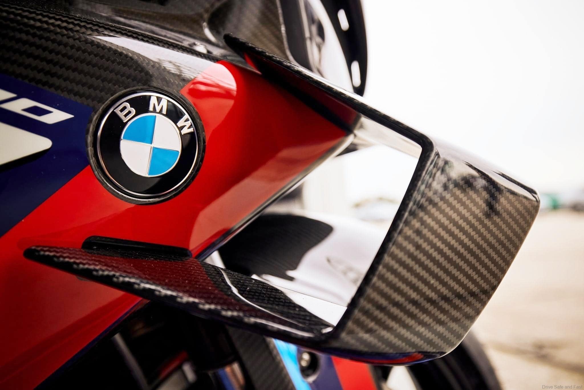 BMW M1000RR