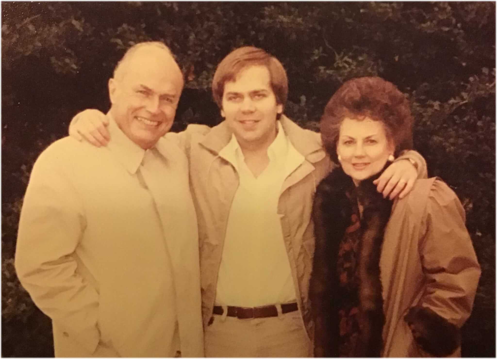 John Hinckley, Family St. Elizabeth’s, late 1980s