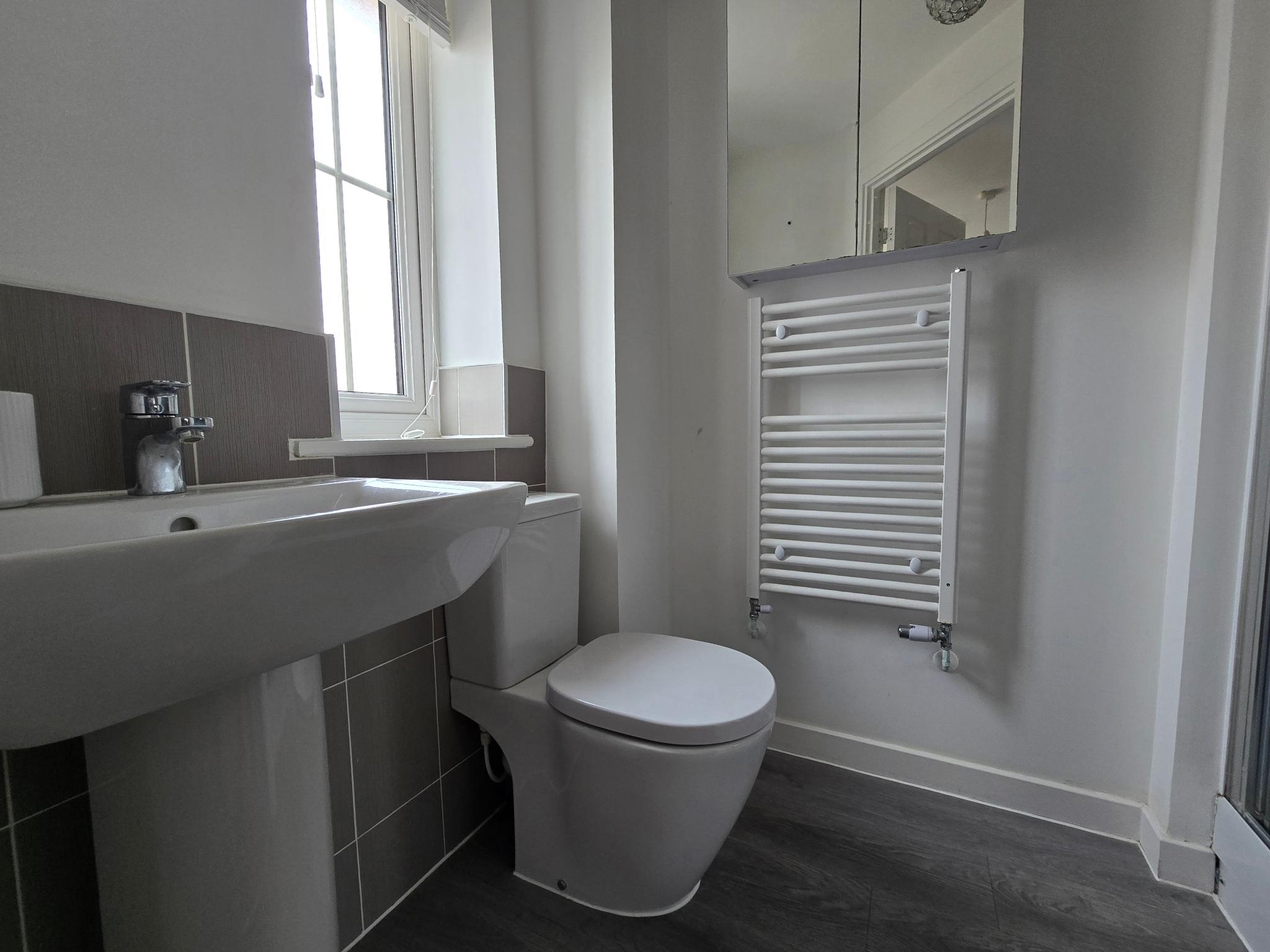 Semi detached to let in Burnham on Crouch