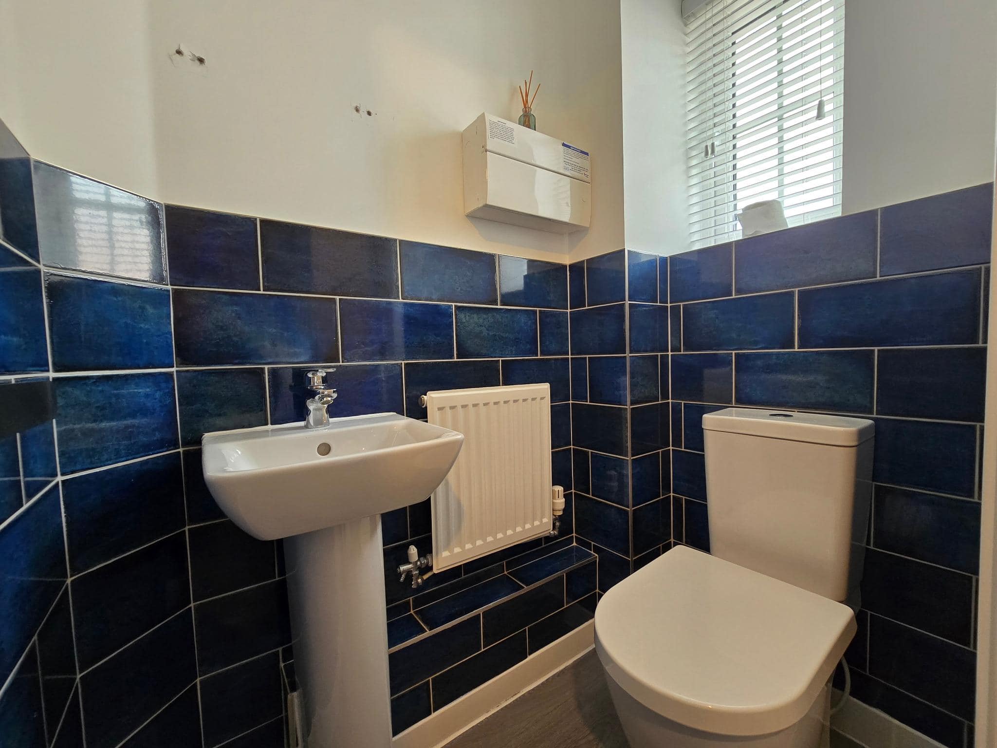 Semi detached to let in Burnham on Crouch