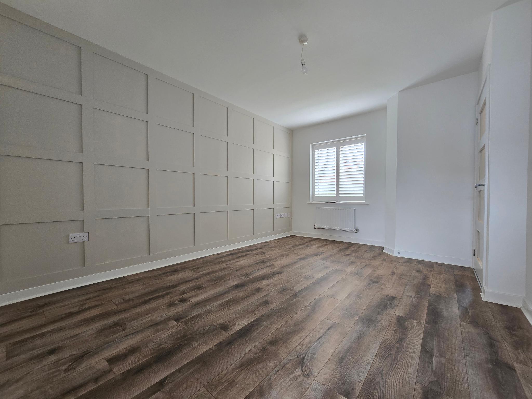 Semi detached to let in Burnham on Crouch