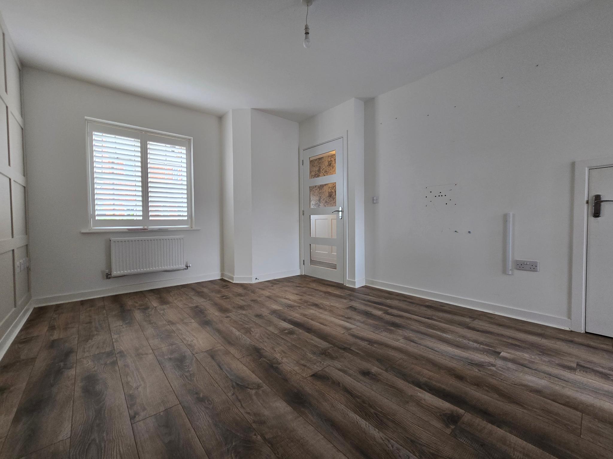 Semi detached to let in Burnham on Crouch