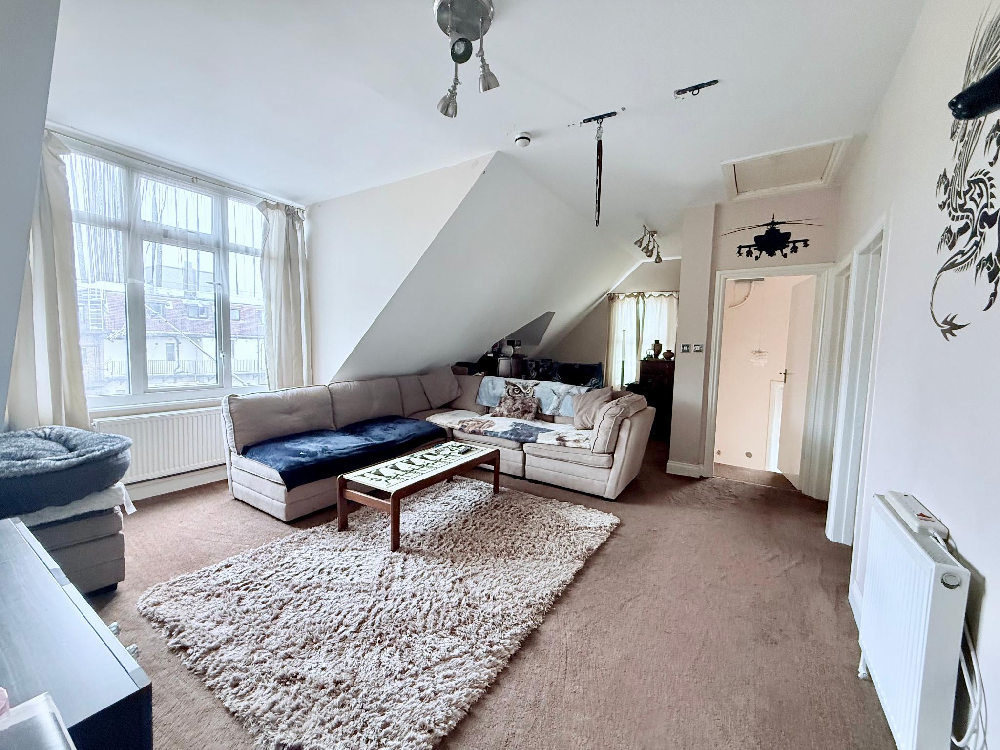 Detached for sale in Westcliff on Sea
