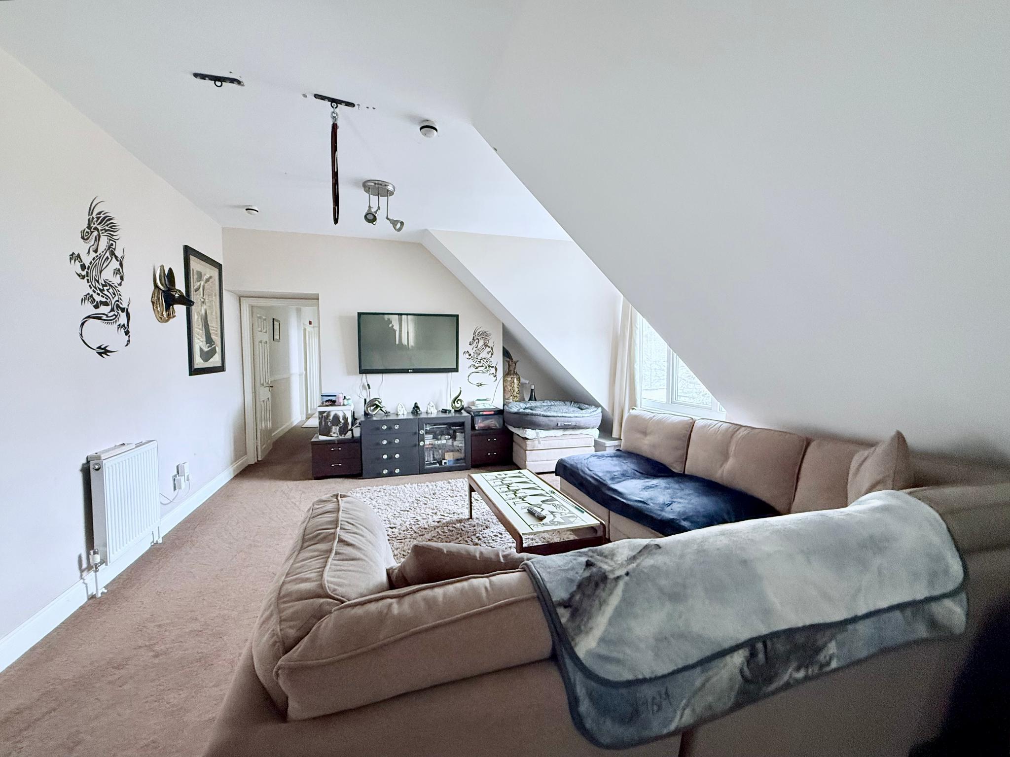 Detached for sale in Westcliff on Sea