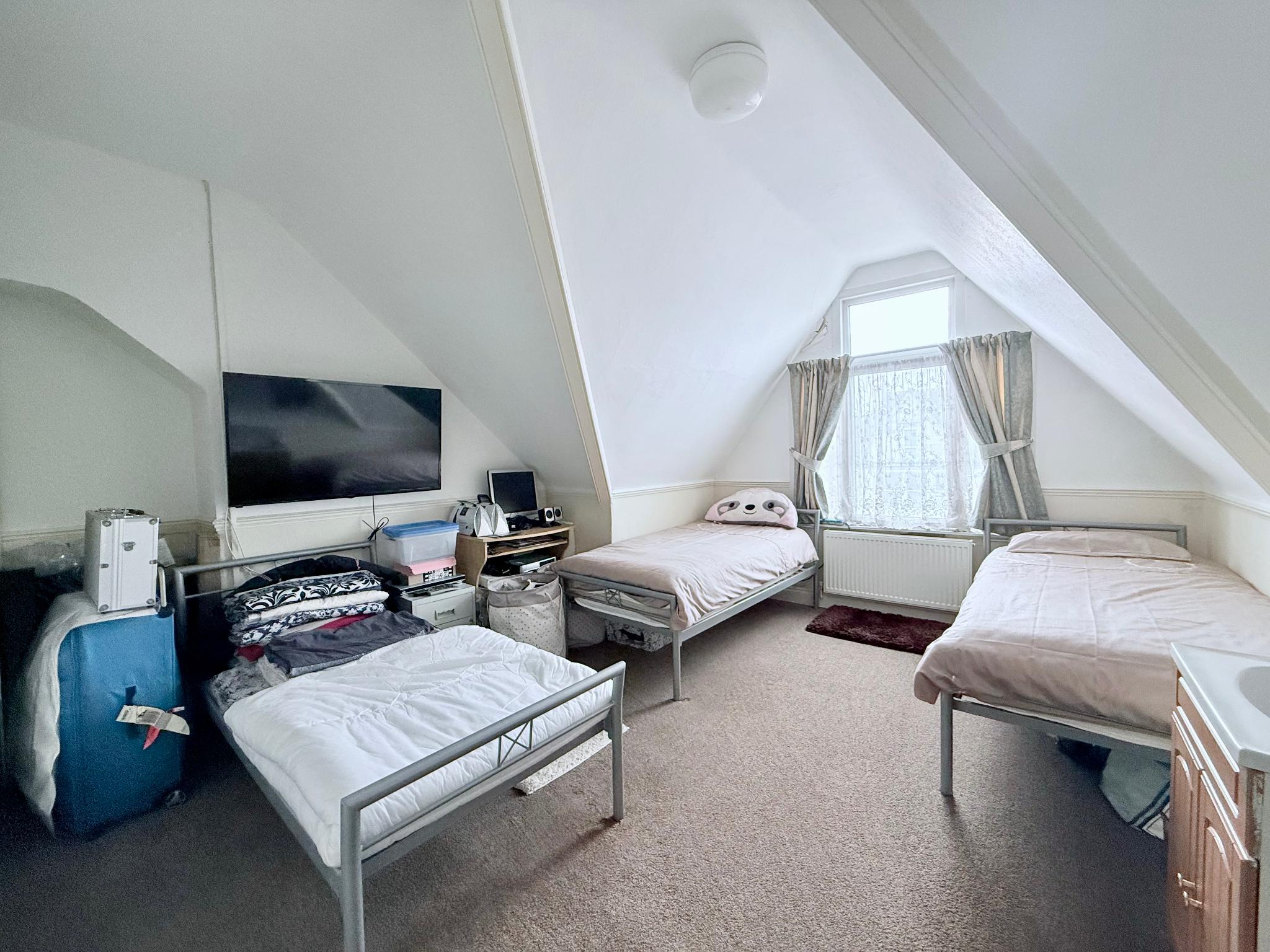 Detached for sale in Westcliff on Sea