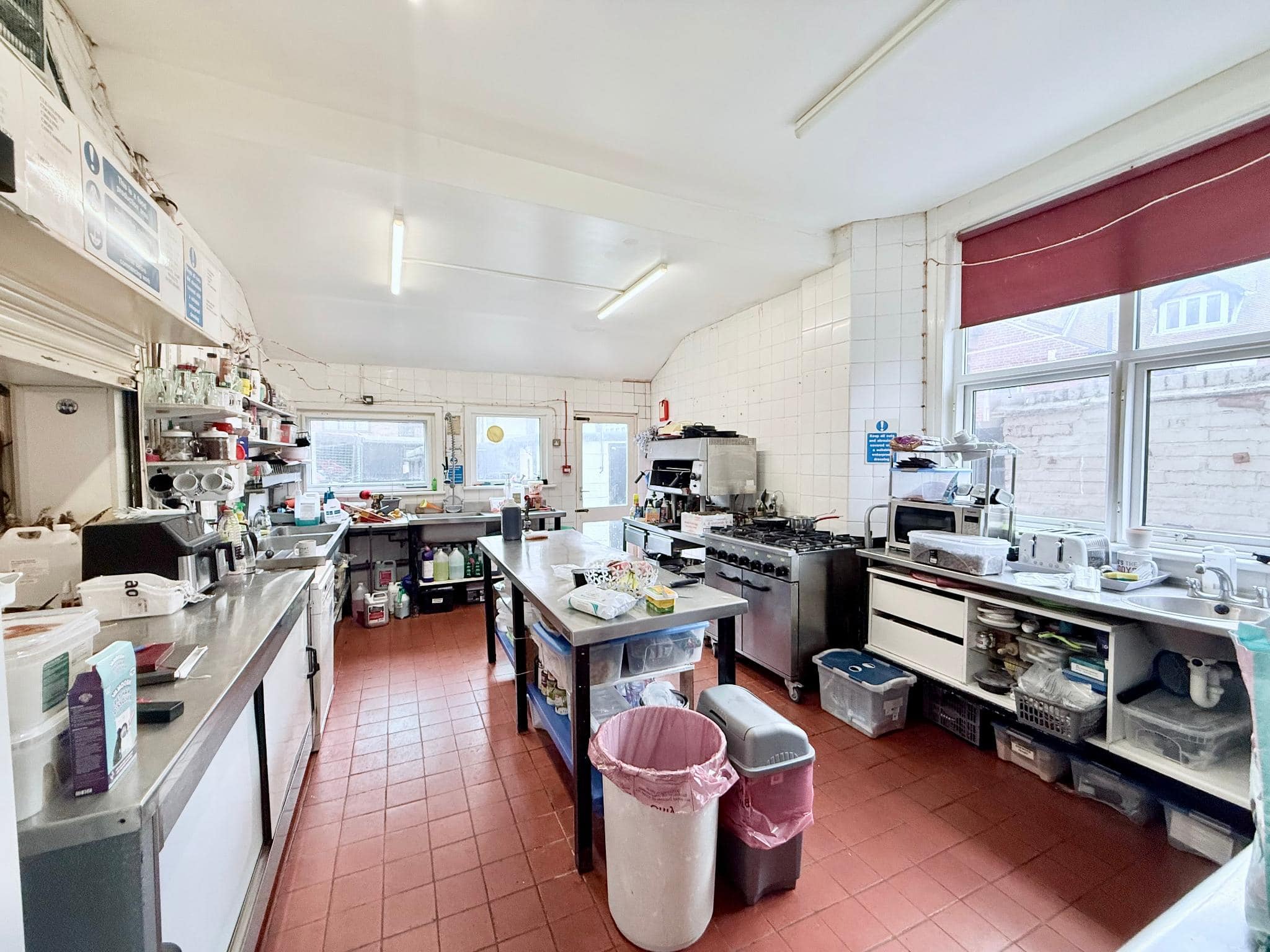 Detached for sale in Westcliff on Sea