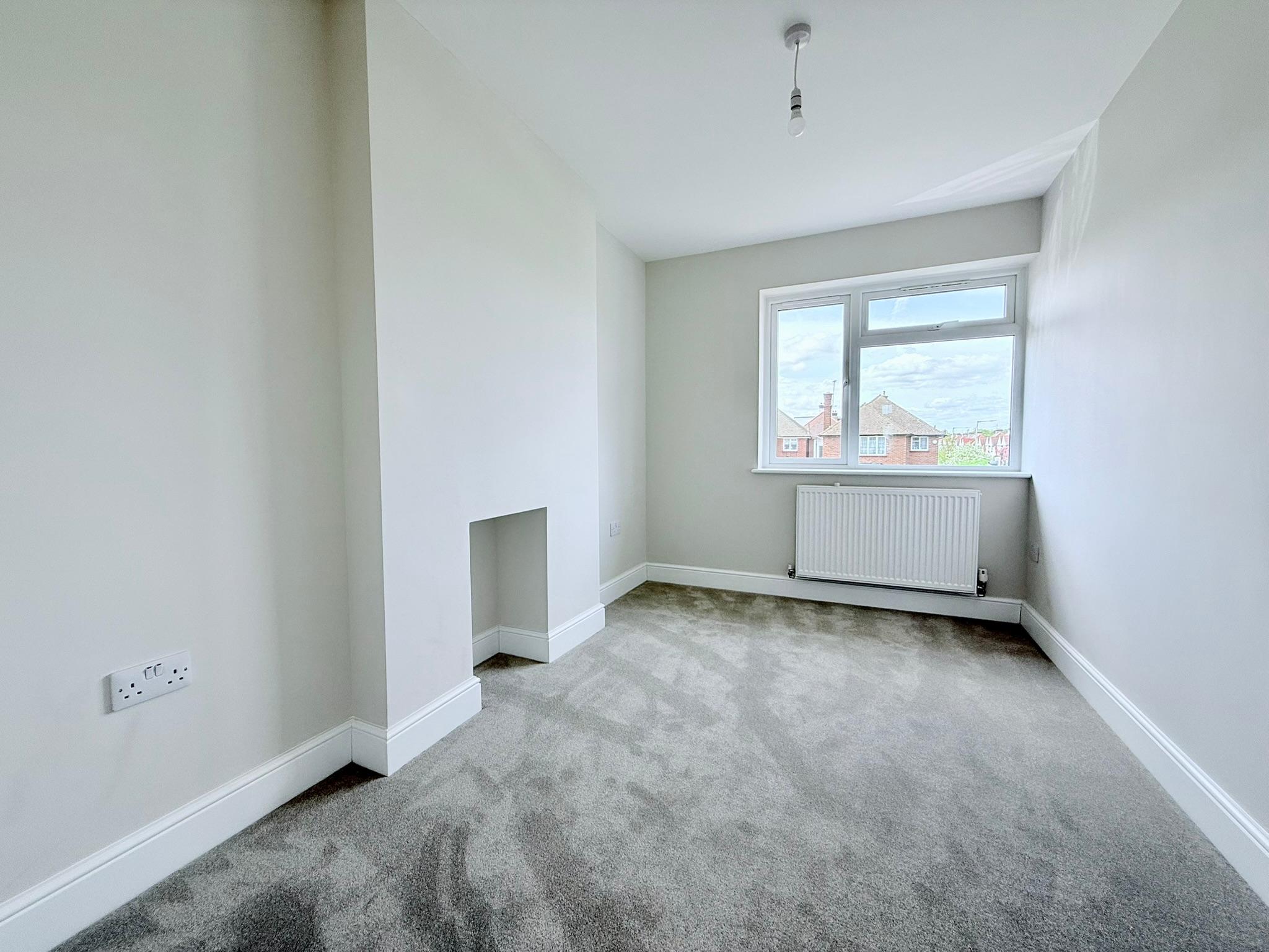 Flat for sale in Thorpe Bay