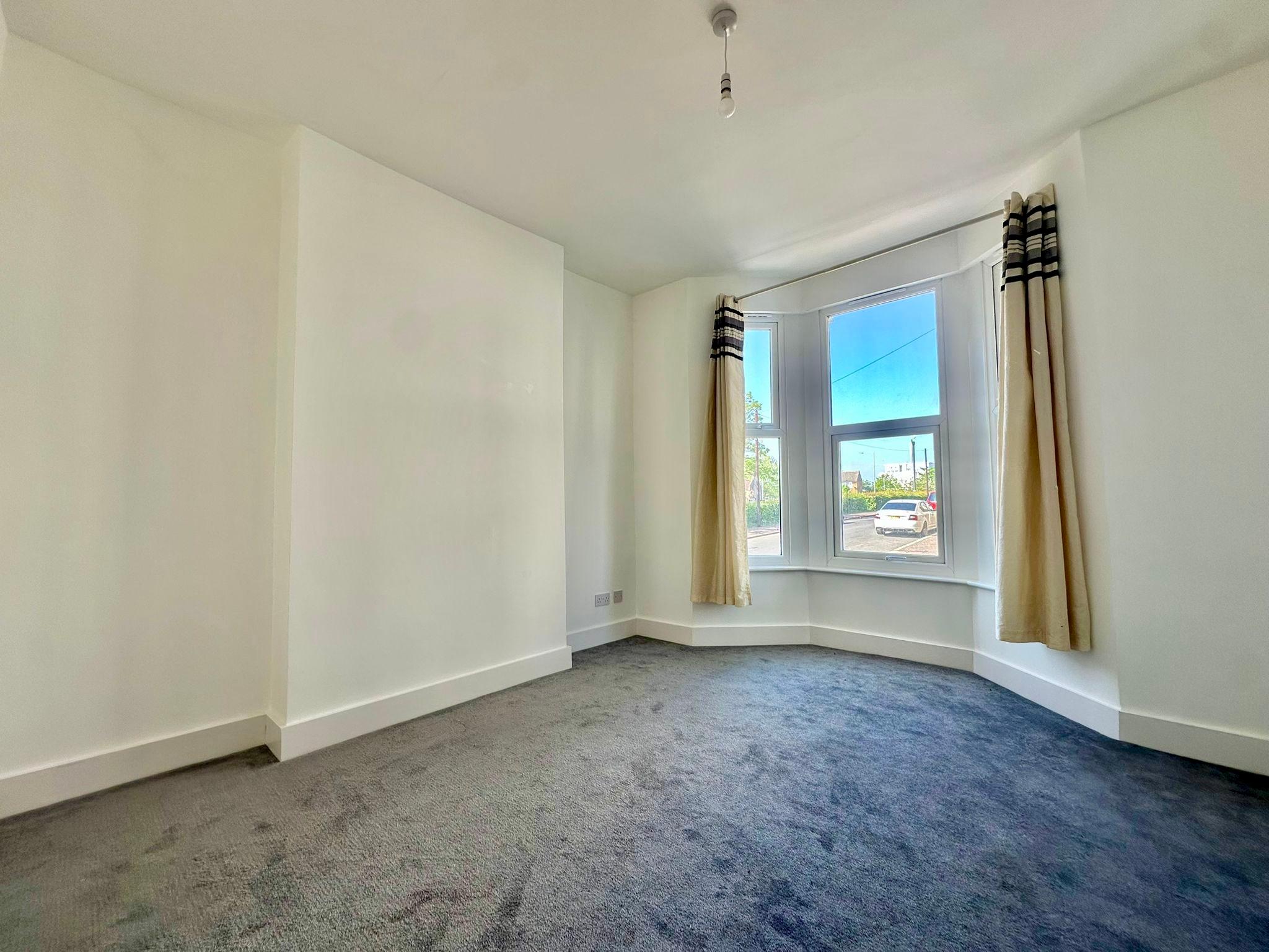 Flat for sale in Southend on Sea