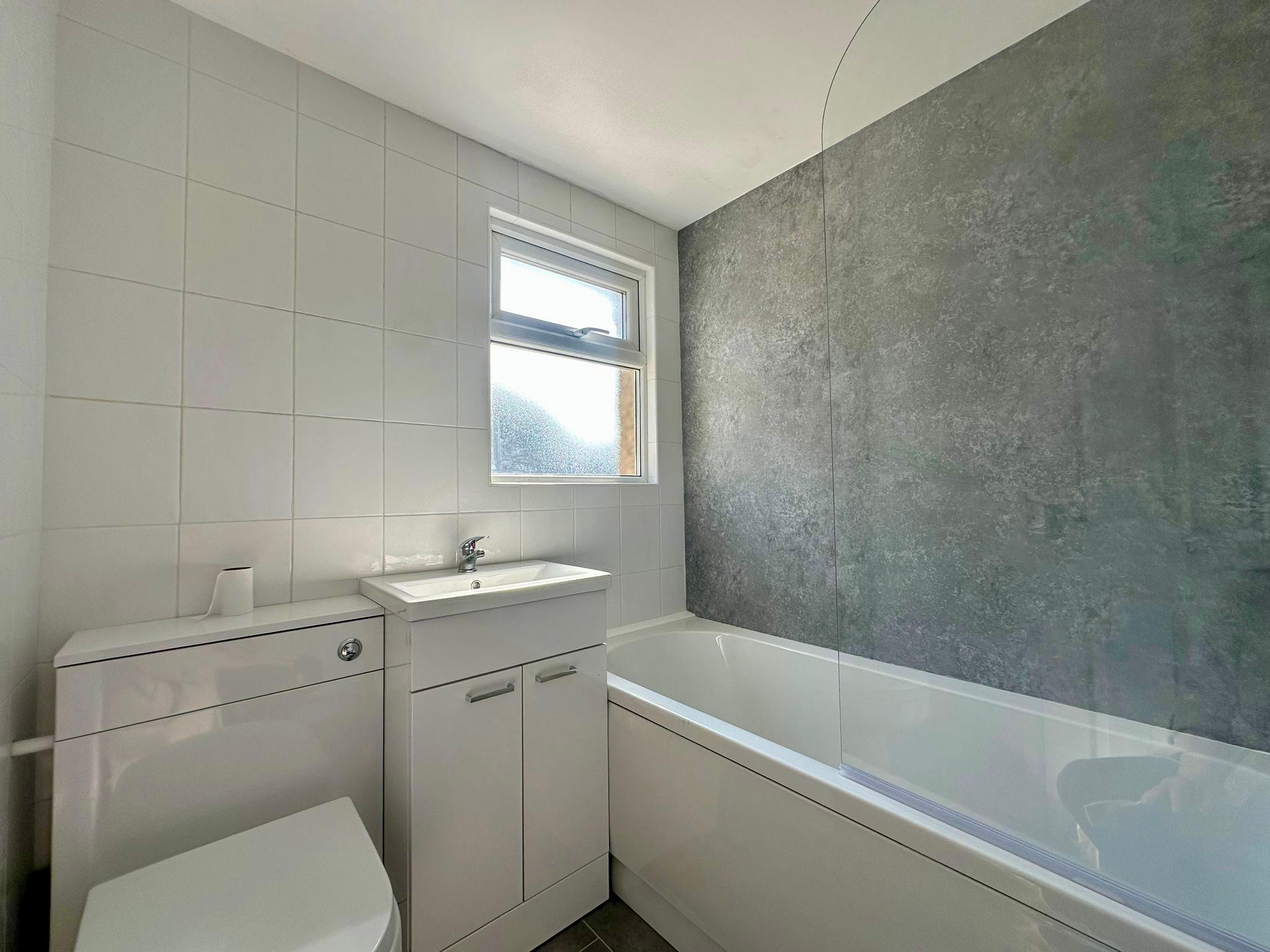 Flat for sale in Southend on Sea
