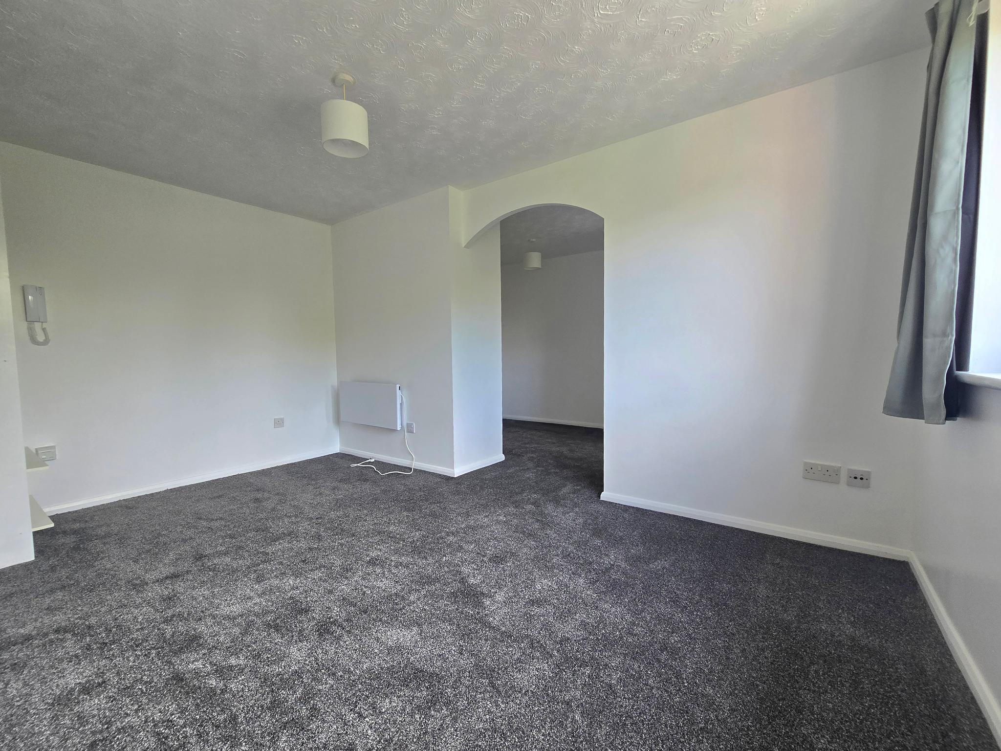 Flat let in Rochford