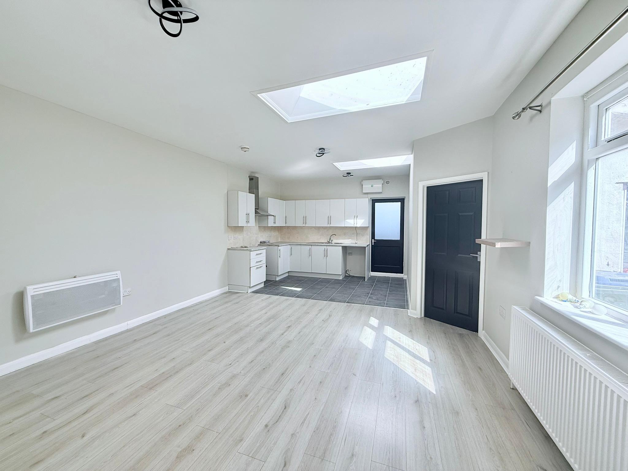 Semi detached to let in Shoeburyness