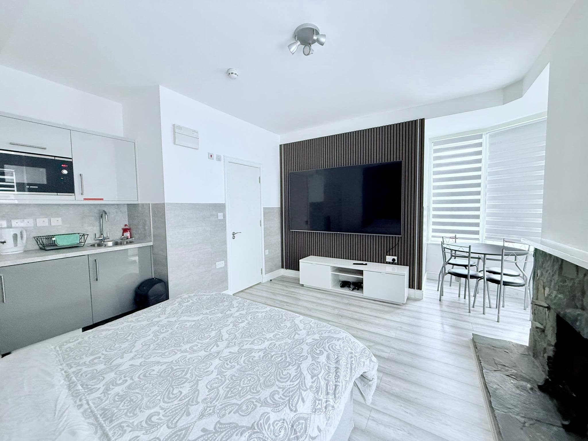 Canewdon Road, Westcliff on Sea, Essex, SS0