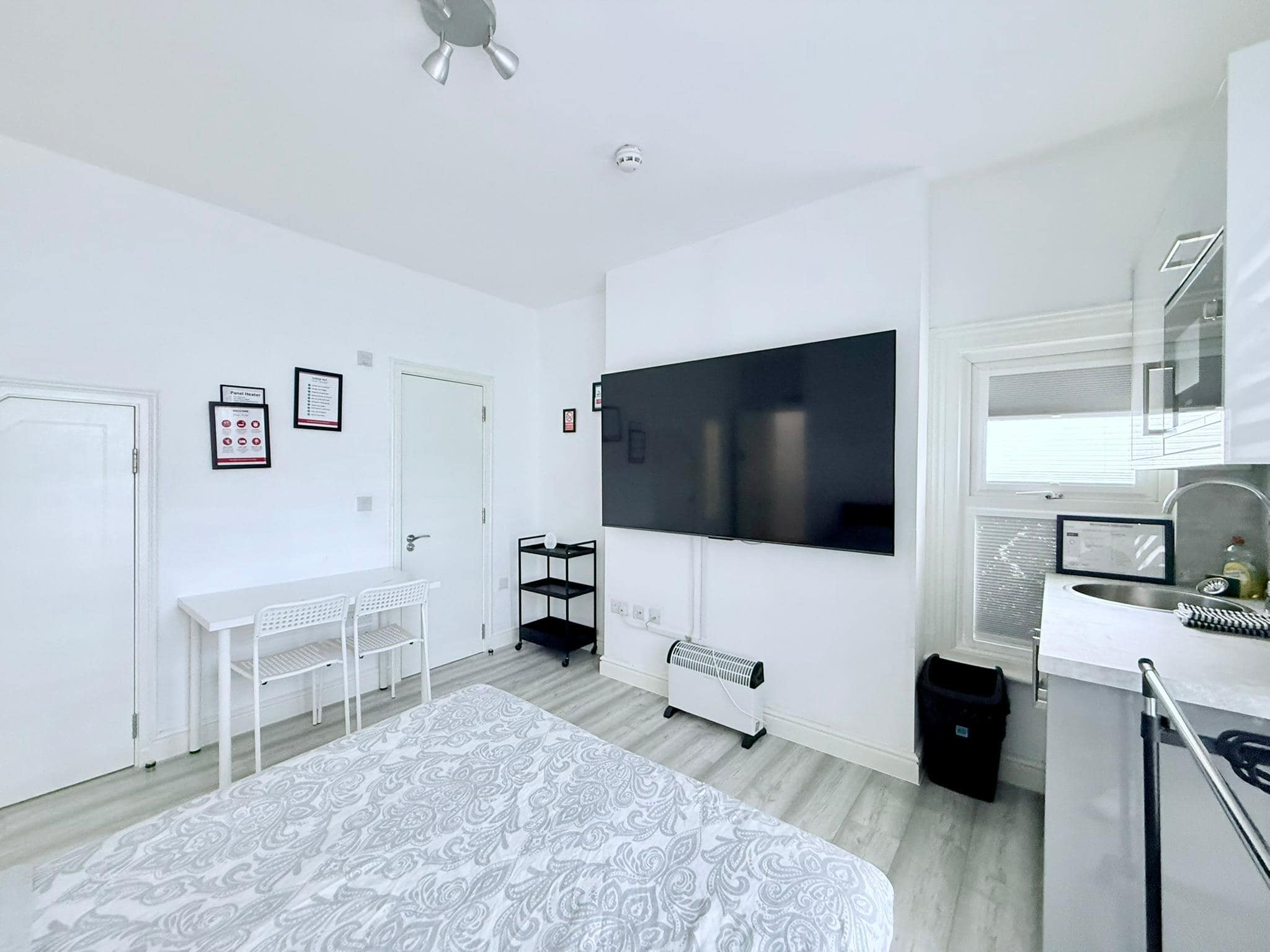 Canewdon Road, Westcliff on Sea, Essex, SS0