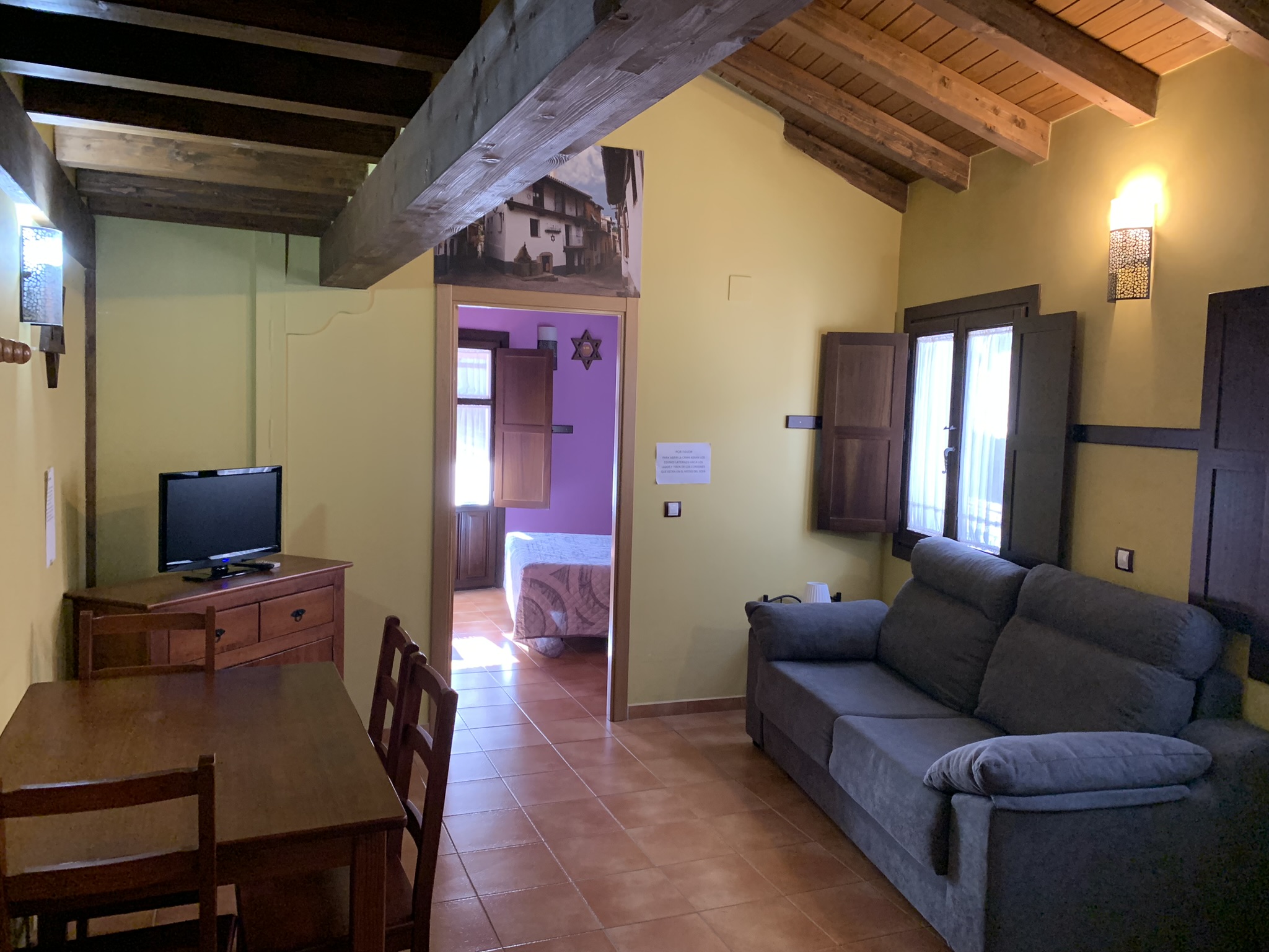 Apartamentos en Hervás - Salón