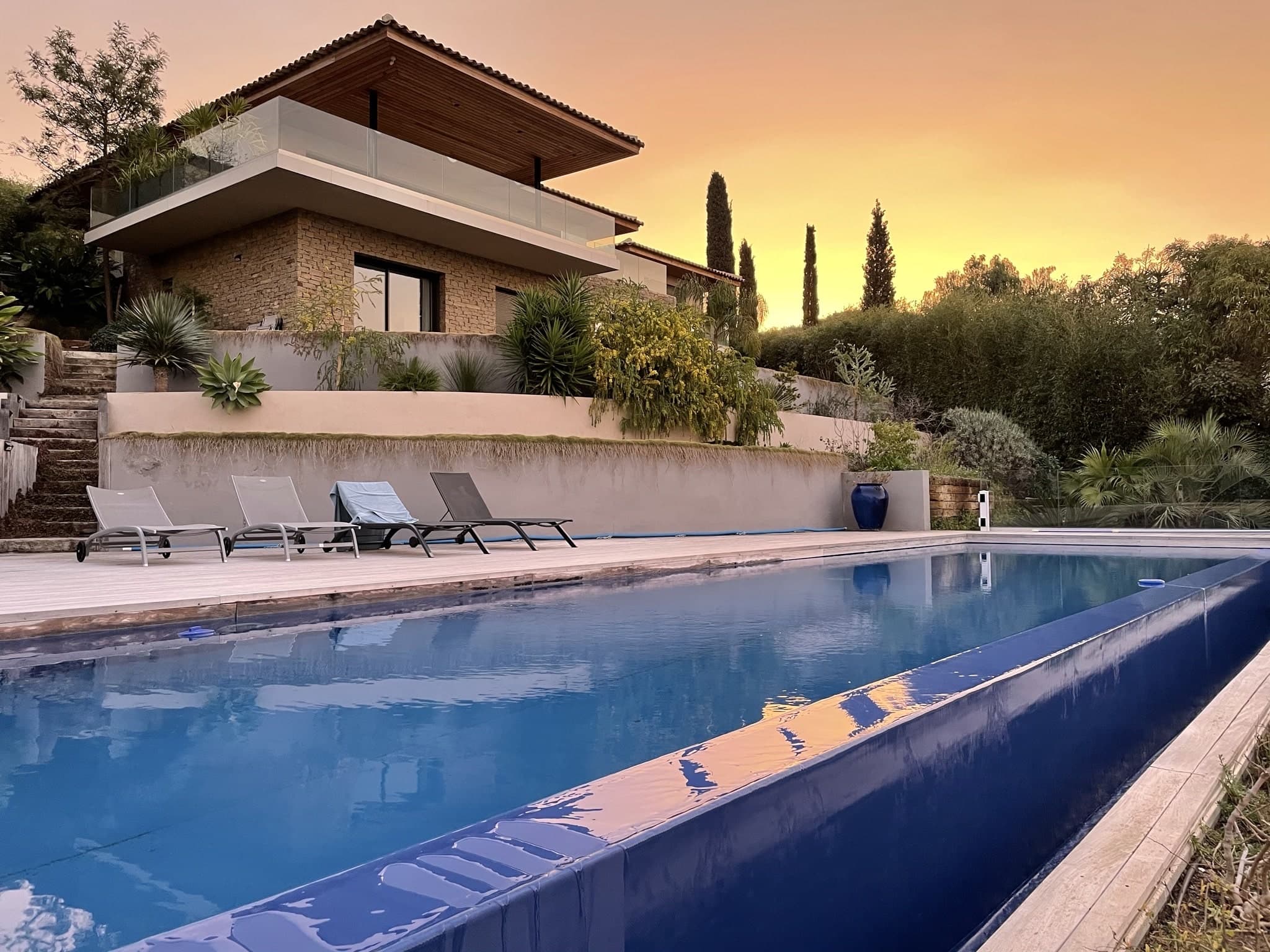 Piscine privée appartement à Carqueiranne