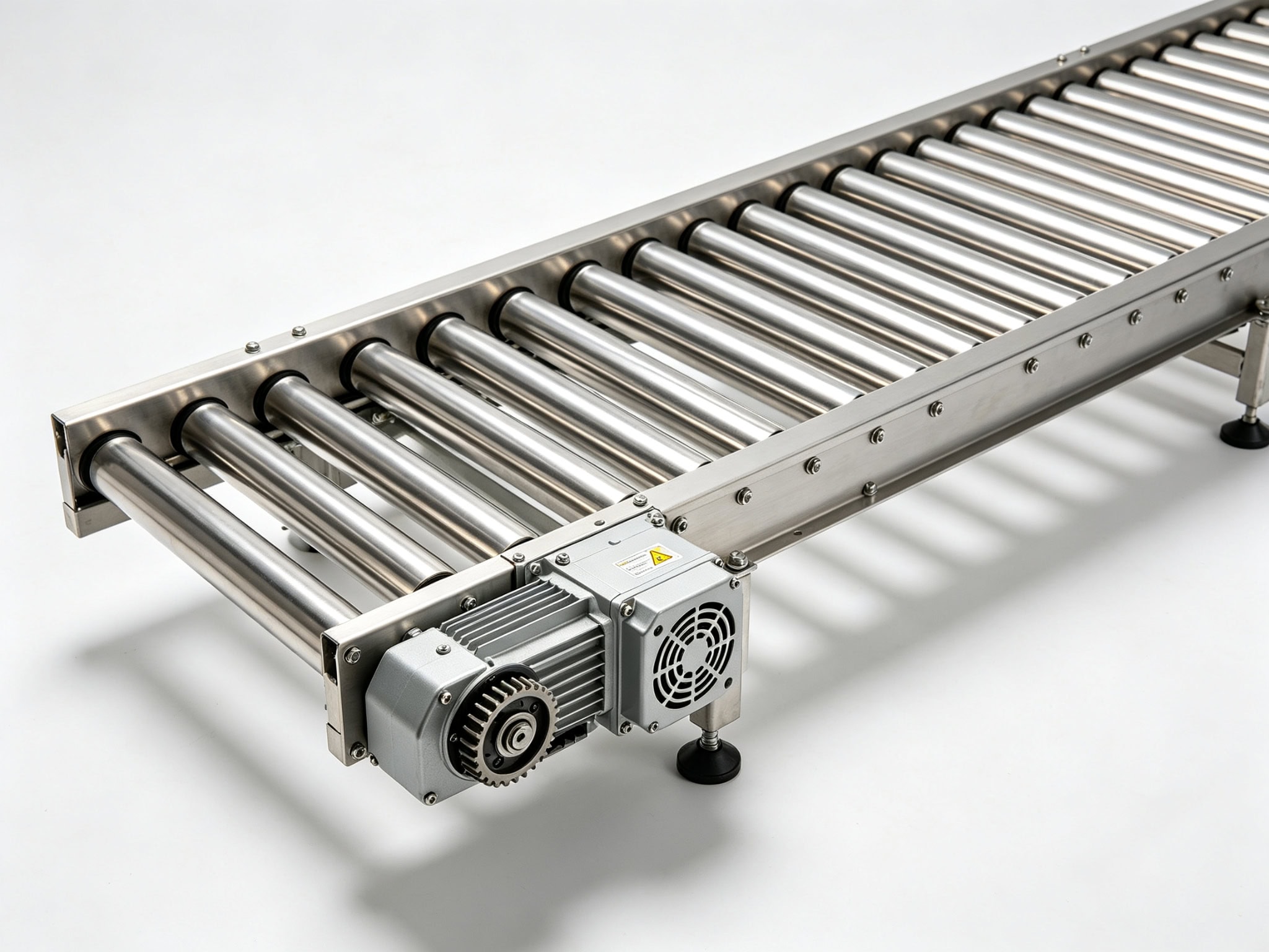 Roller conveyor system for packaging lines by SunAura Machinery