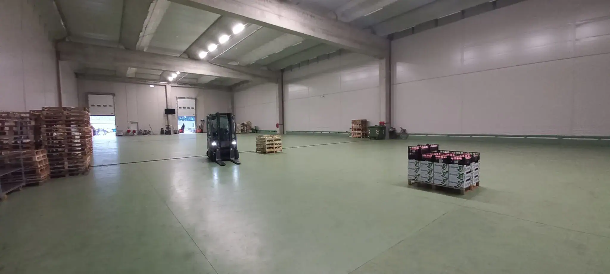 Pavimento in resina epossidica nuovi padiglioni Mercato Agroalimentare Sogemi Milano