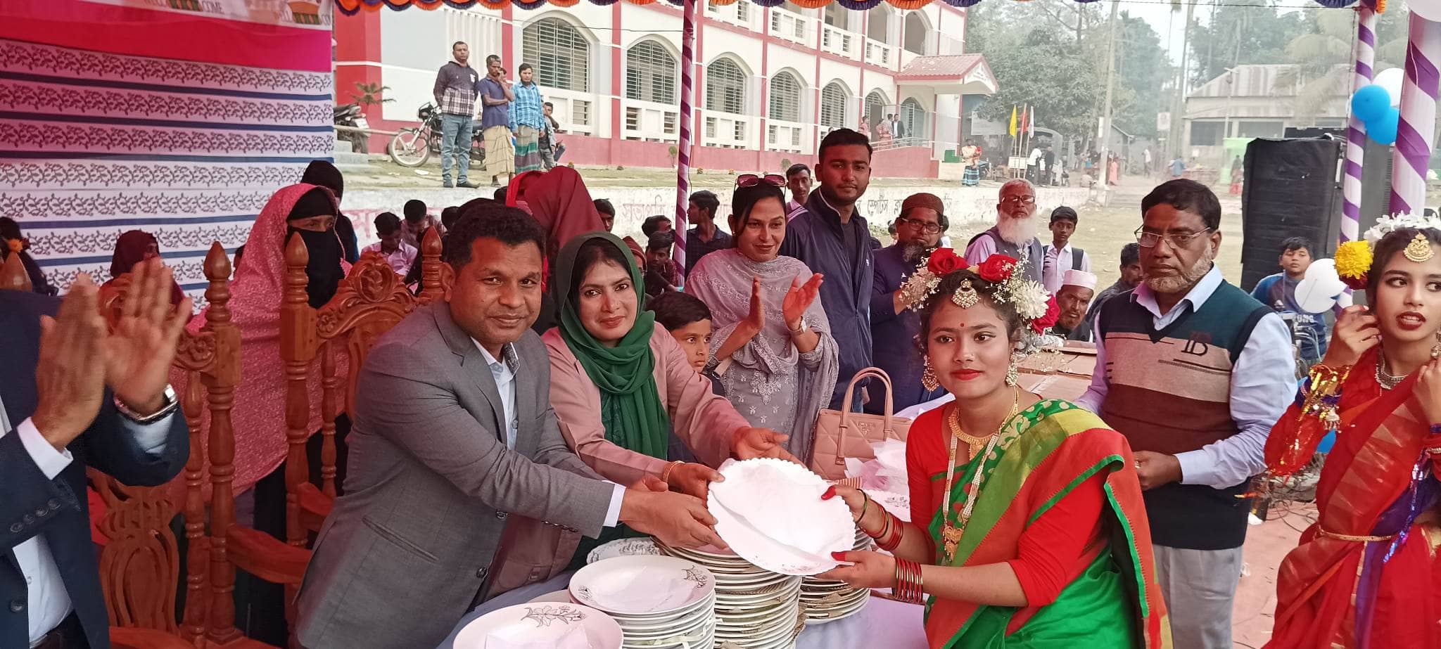 ধামরাইয়ে প্রত‍্যাশা আদর্শ উচ্চ বিদ্যালয়ে ৩২ তম বার্ষিক ক্রীড়া প্রতিযোগিতা ও পুরস্কার বিতরণ