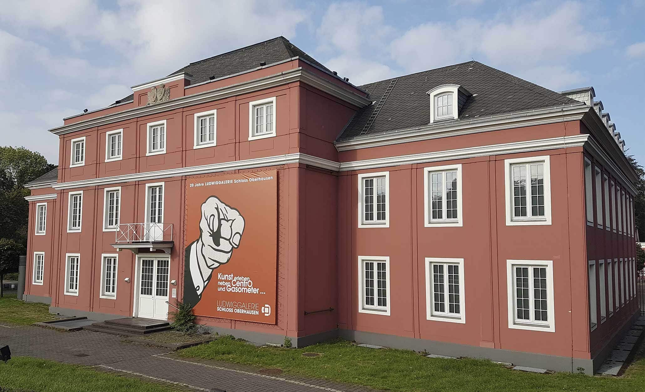Gruppenausstellung „Die Geste“ im Schloss Oberhausen, 23. September 2018 bis 13. Januar 2019. Im Bild: Schloss Oberhausen. Gruppenausstellung „Die Geste“ im Schloss Oberhausen, 23. September 2018 bis 13. Januar 2019. Im Bild: Schloss Oberhausen.