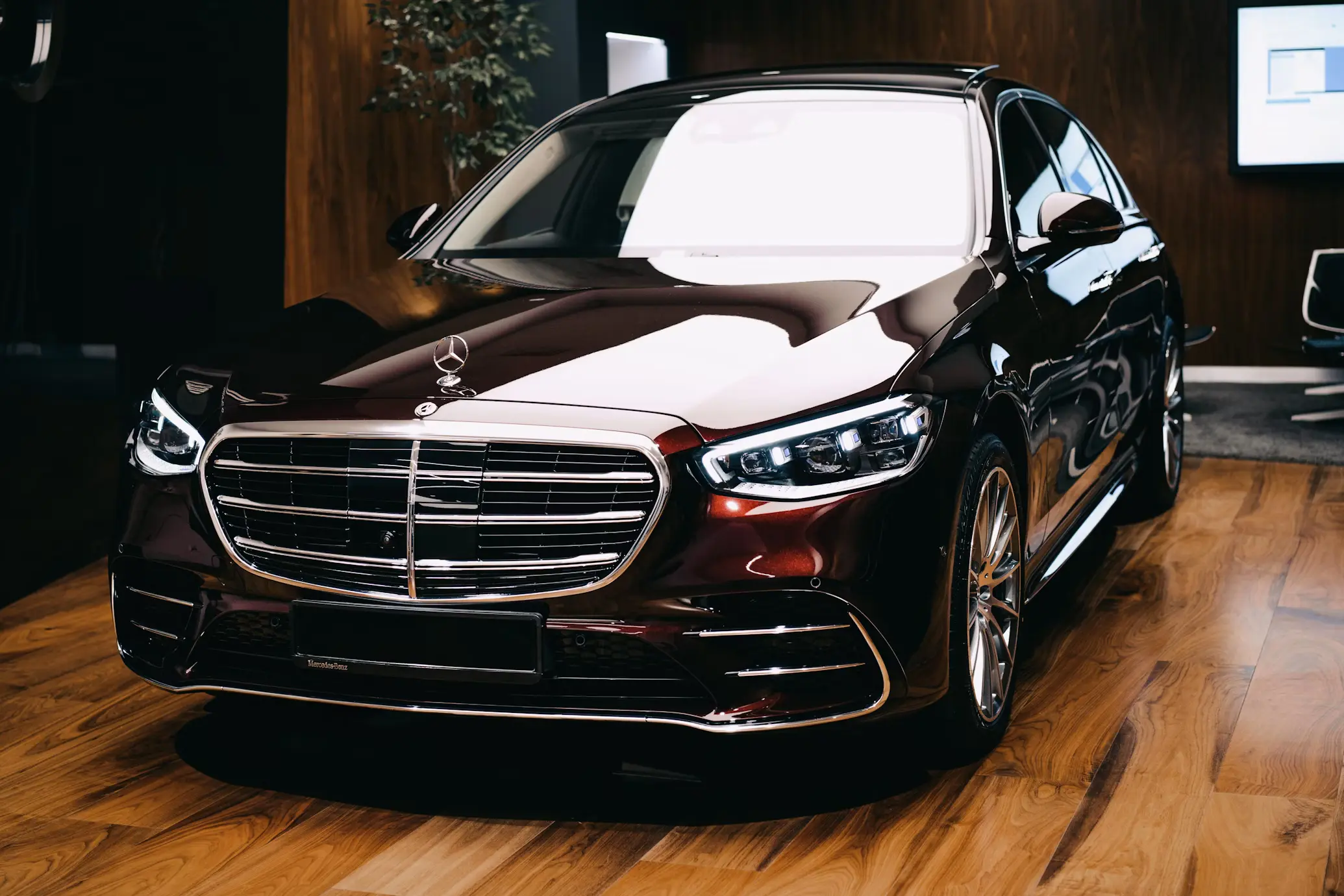 Cheltenham to Birmingham Airport, Chauffeur Service Stourbridge