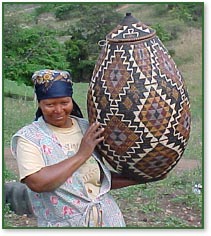 Ukhamba basket weaver