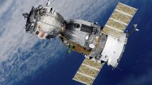 Intelsat and OneWeb partnership brings multi-orbit connectivity to airlines worldwide