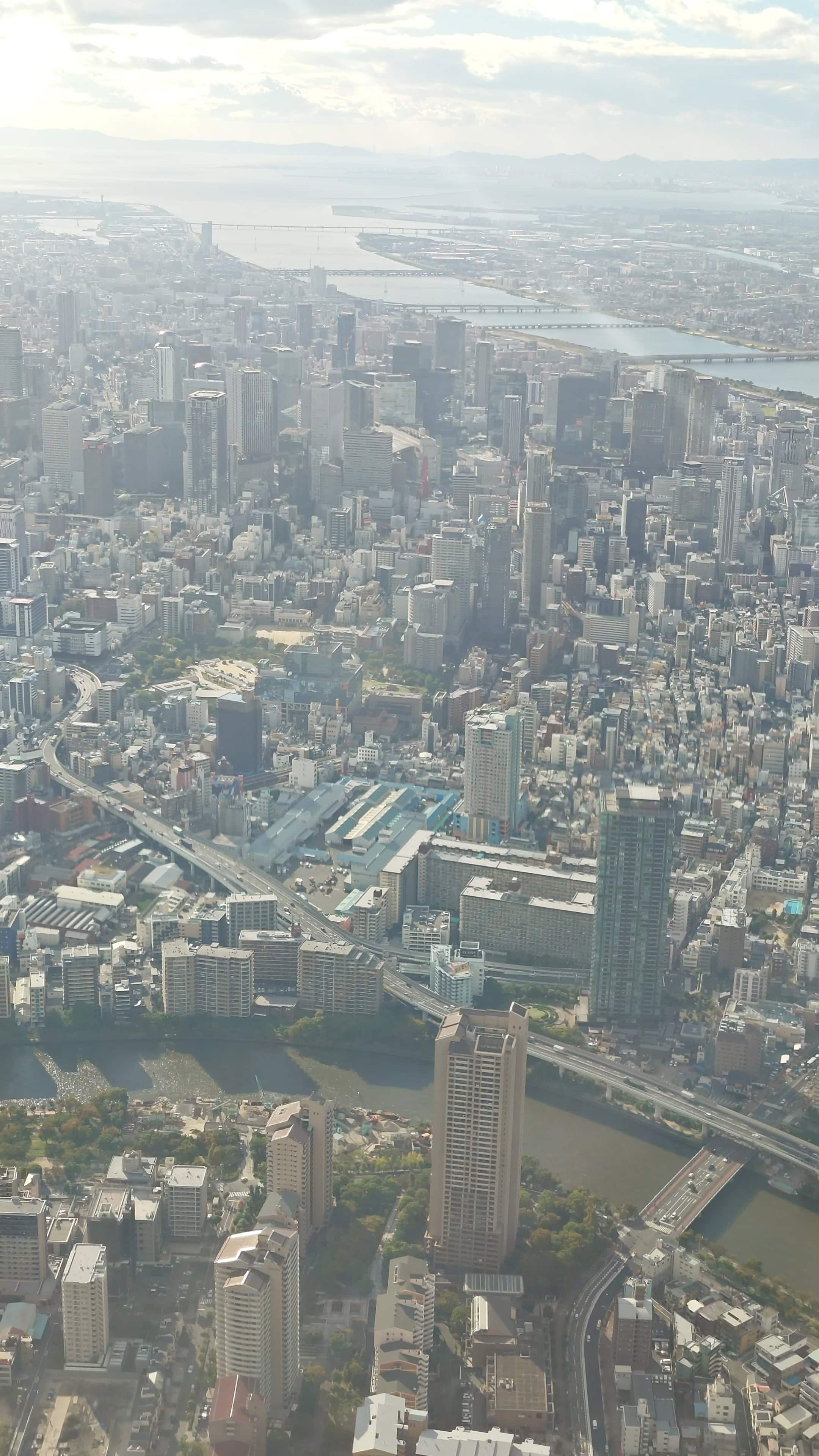 77.高層ビル群