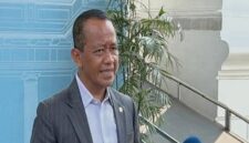Pemerintah berencana menggandeng PT Pindad untuk memproduksi tabung Compressed Natural Gas (CNG) 3 kilogram sebagai alternatif pengganti LPG 3 kg.