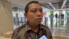 Anggota Komisi IX DPR RI, Zainul Munasichin, meminta pemerintah segera menyusun strategi penganggaran yang mampu menjamin keberlanjutan Program Makan Bergizi Gratis.