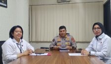 Kabid Humas Polda Jabar menyampaikan Penyidik Direktorat Reserse Perlindungan Perempuan dan Anak serta Perdagangan Orang (Ditres PPA dan PPO) Polda Jawa Barat bersiap melimpahkan tersangka Taufik Hidayat bin Tata beserta barang bukti ke Kejaksaan Negeri (Kejari) Kabupaten Bandung.