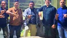 Bahan yang diduga digunakan dalam proses produksi pupuk tersebut terdiri dari campuran kapur, pewarna makanan, dan garam. Produk itu kemudian dipasarkan dengan label pupuk NPK. (Dok.Kodam Siliwangi).