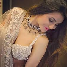 escort service mumbai